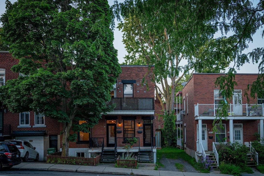 House in Montréal, Quebec, Canada 1 - 18644350