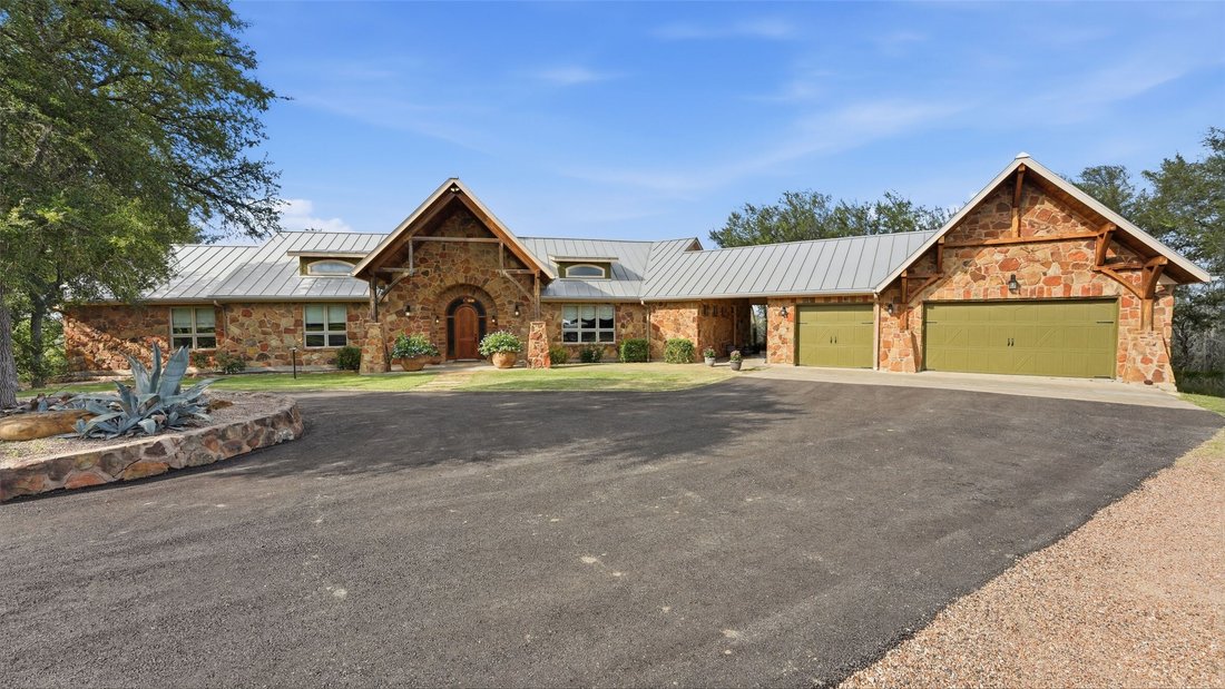 Farm Ranch in Lockhart, Texas, United States 2 - 18646863