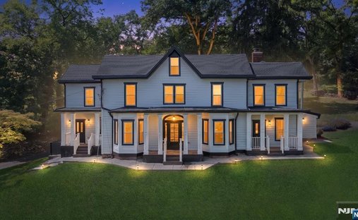 Apartment in Hillsdale, New Jersey, United States 1