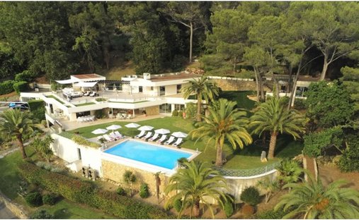 Villa in Cannes, Provence-Alpes-Côte d'Azur, France 1