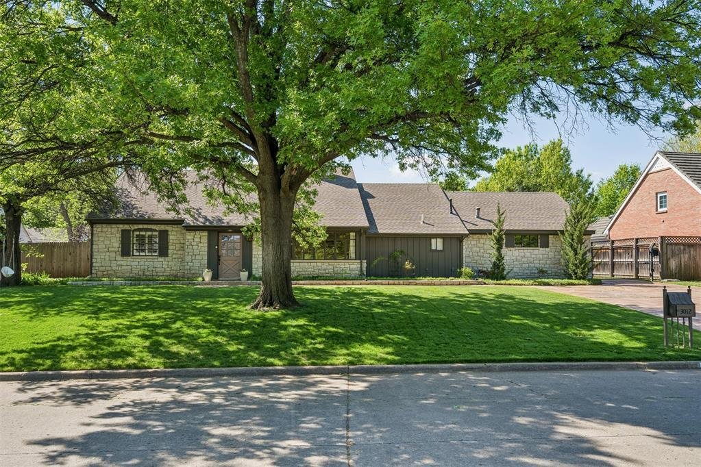 House in Oklahoma City, Oklahoma, United States 1 - 18642763
