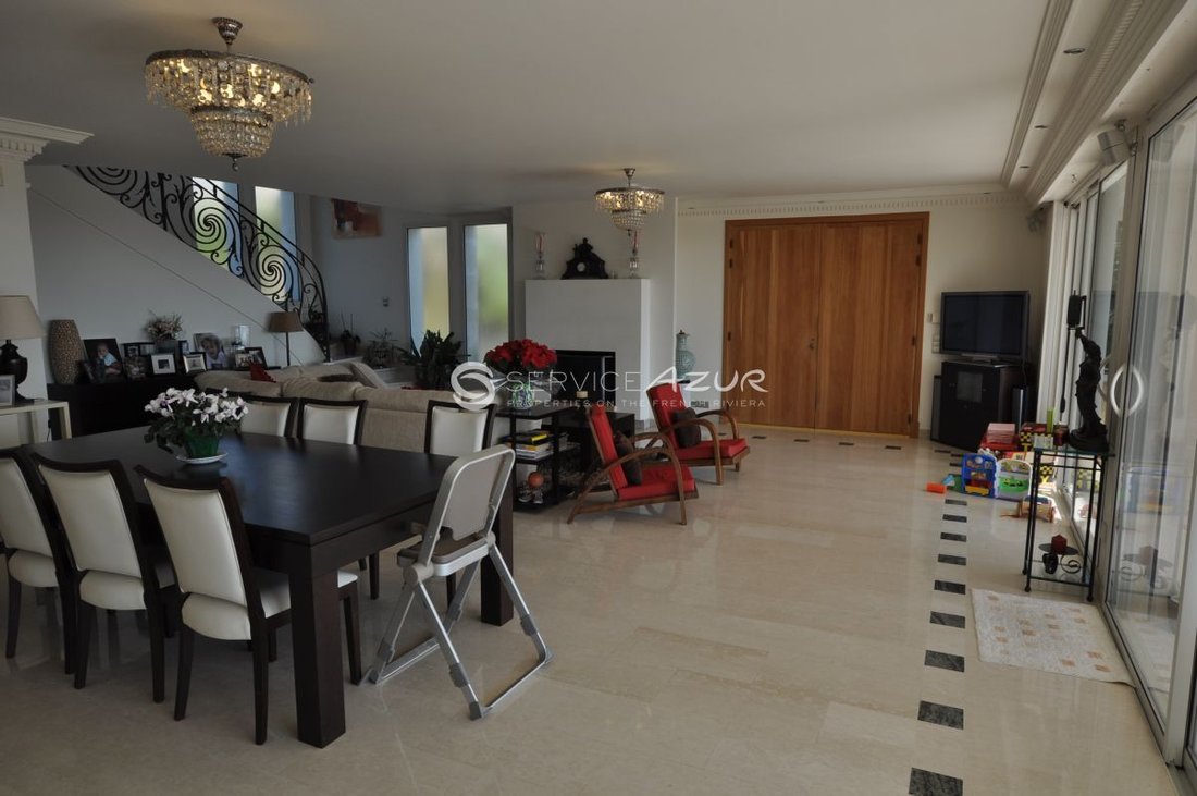 Villa in Centre, Vallauris, France 4 - 18644614