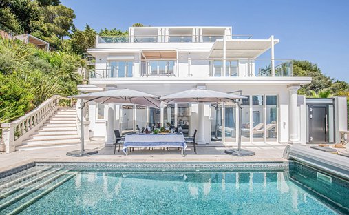 Villa in Vieille Ville, Antibes, France 1