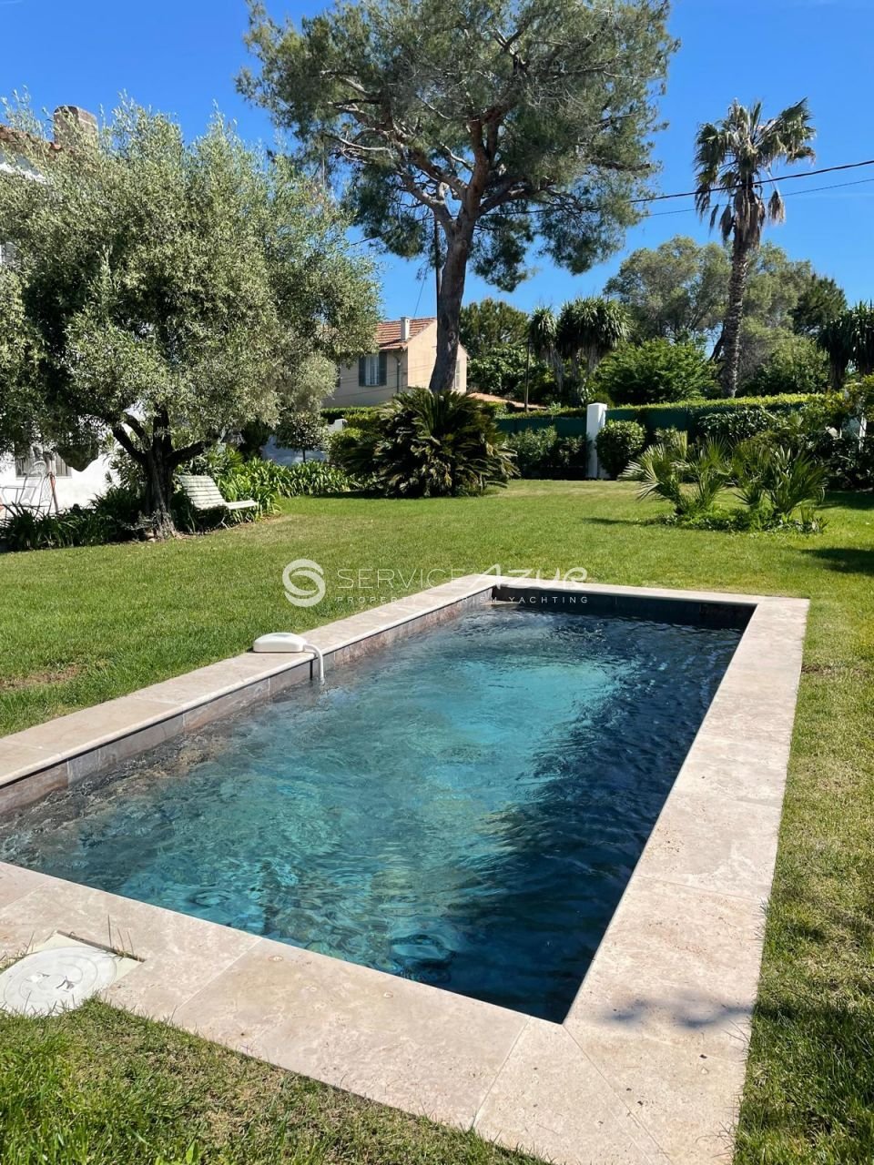 Villa in Vieille Ville, Antibes, France 3 - 18645181