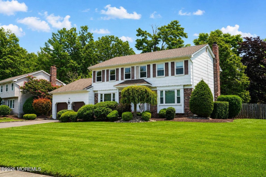 House in Manalapan Township, New Jersey, United States 5 - 18645591
