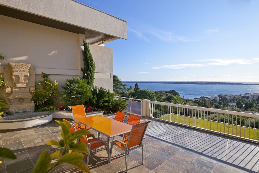 Apartment in Cannes, Provence-Alpes-Côte d'Azur, France 1 - 18645014