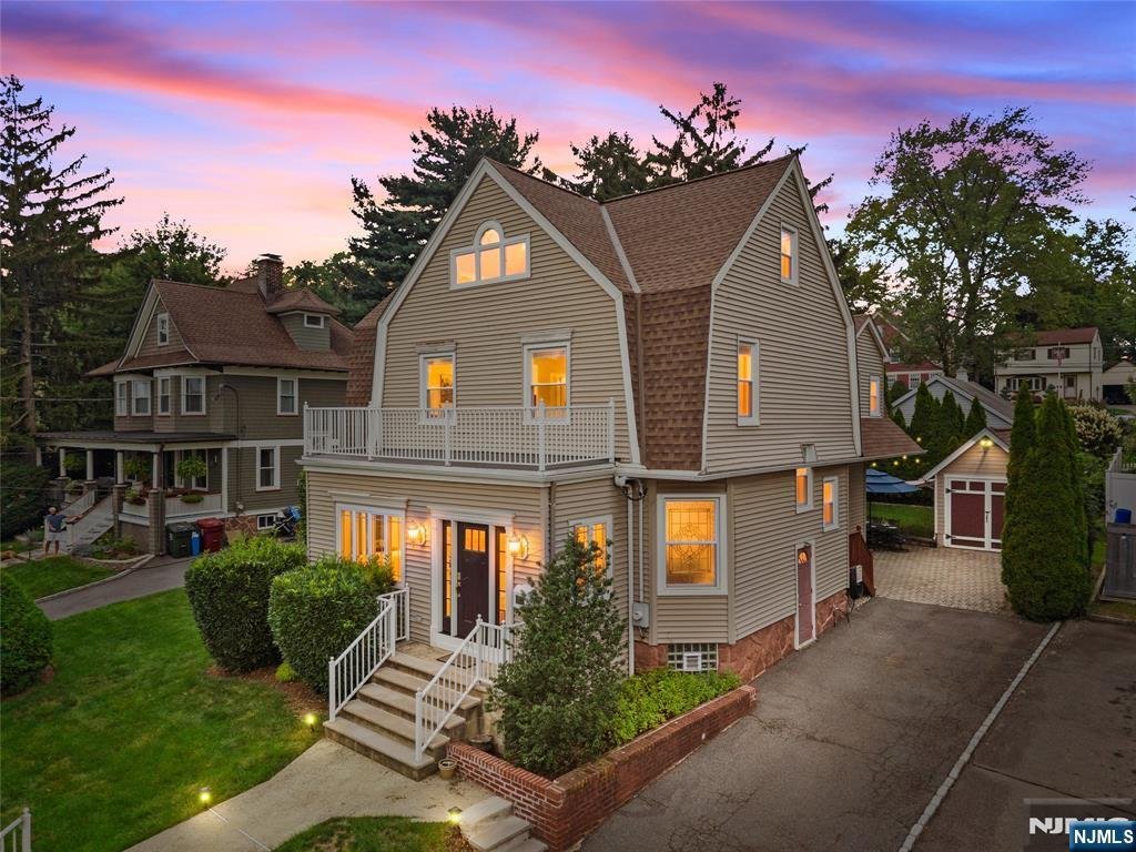 House in Nutley, New Jersey, United States 3 - 18646786
