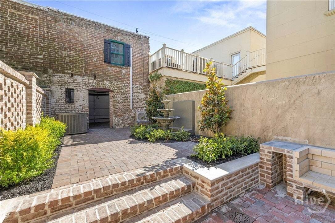 Townhouse in Savannah, Georgia, United States 4 - 18646731