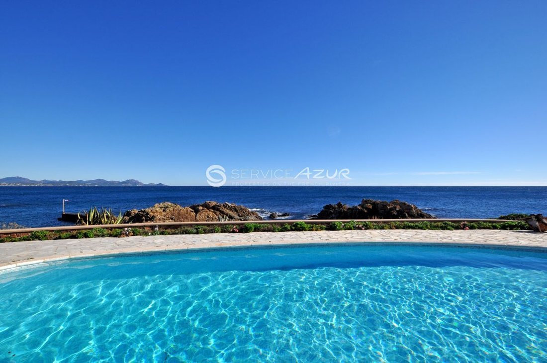 Villa in Les Issambres, Roquebrune-sur-Argens, France 2 - 18644618