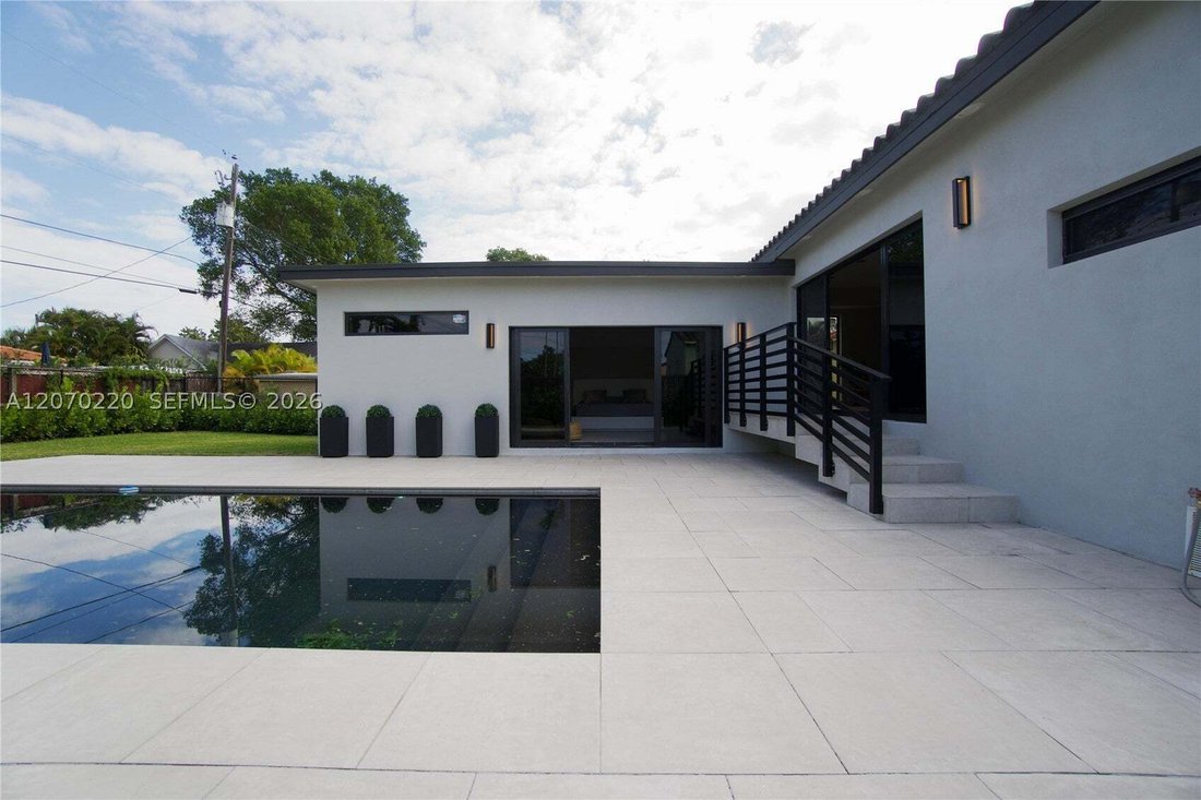 House in Miami, Florida, United States 1 - 18646150