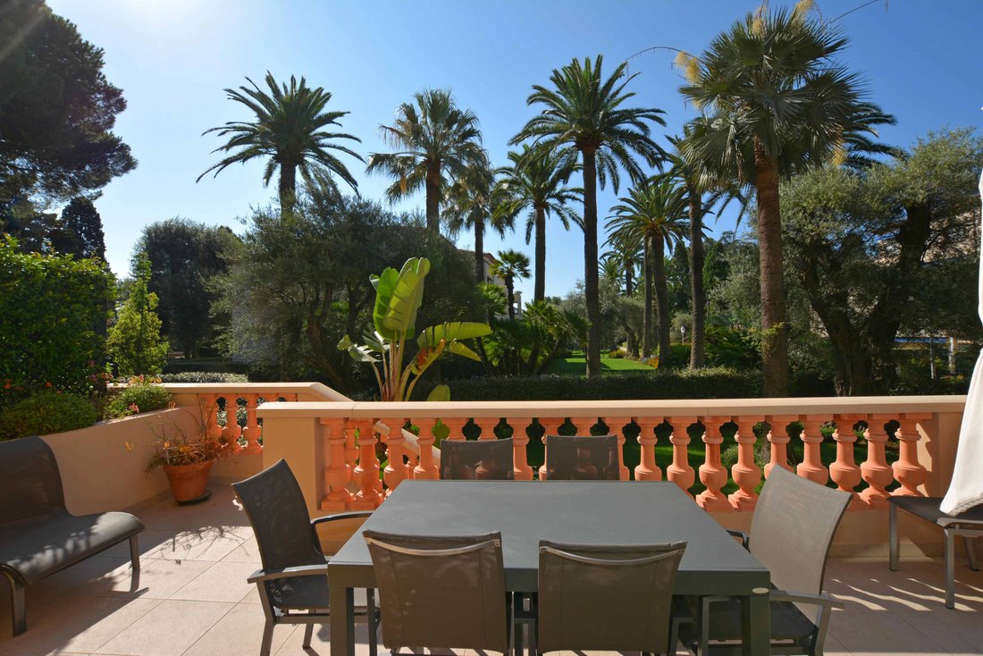 Apartment in Vieille Ville, Antibes, France 1 - 18643946
