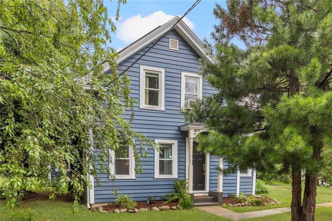 Cranston, Rhode Island, United States 2 - 18645722