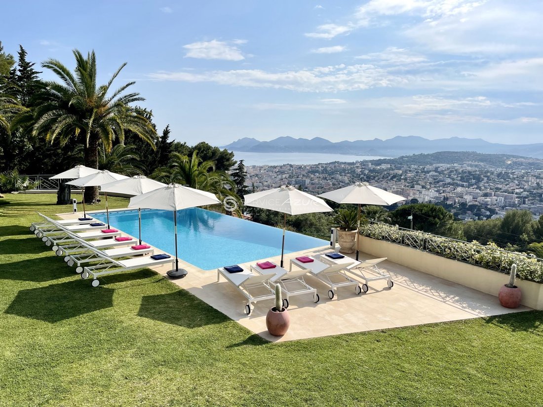 Villa in Cannes, Provence-Alpes-Côte d'Azur, France 2 - 18644605