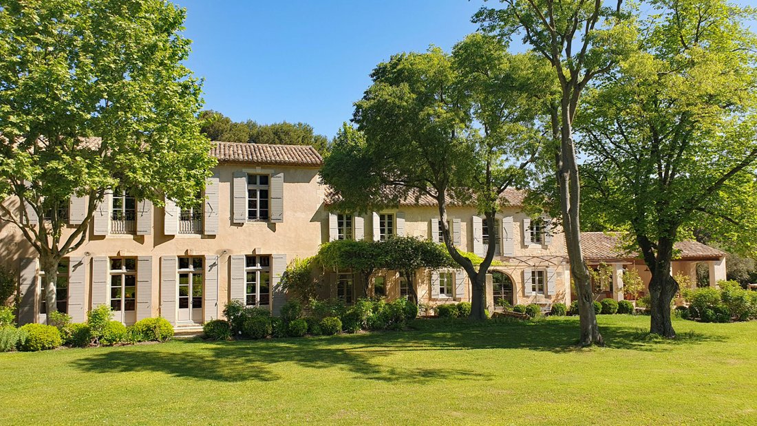 Villa in Saint-Rémy-de-Provence, Provence-Alpes-Côte d'Azur, France 2 - 17024792