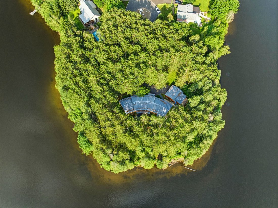 House in Cowansville, Quebec, Canada 1 - 18643495