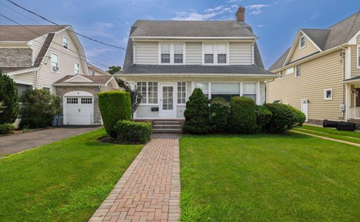 Rockville Centre, New York, United States 1