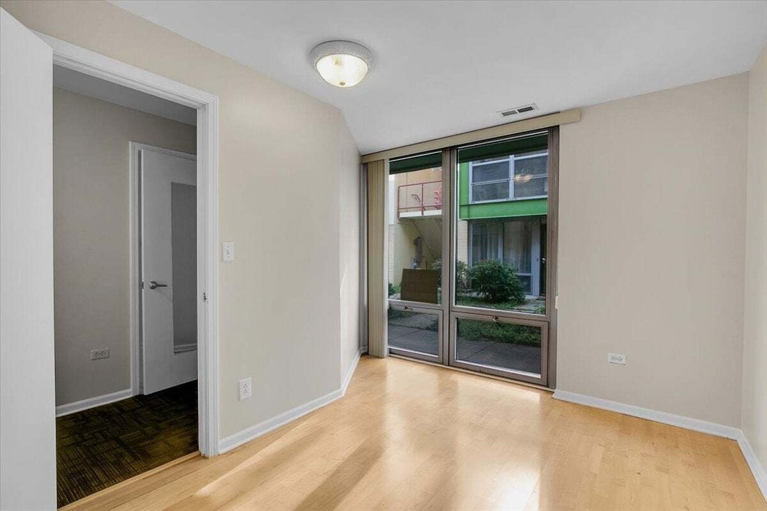 Condo in Chicago, Illinois, United States 3 - 18642331