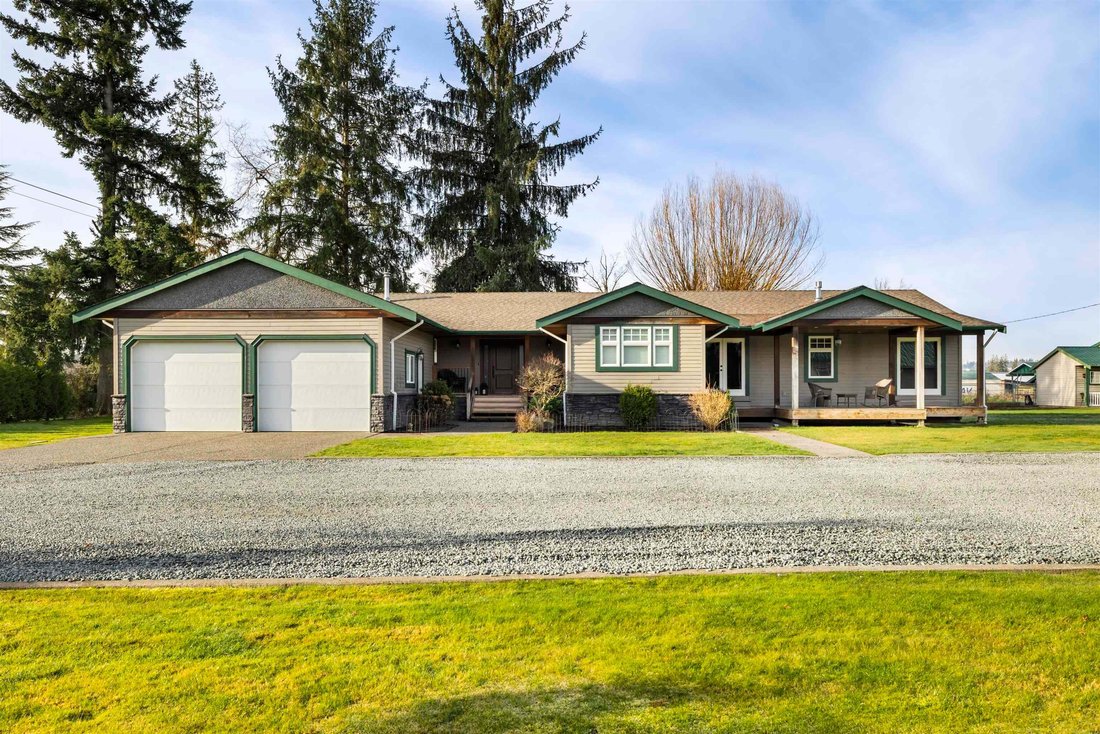 House in Langley Township, British Columbia, Canada 1 - 18643096