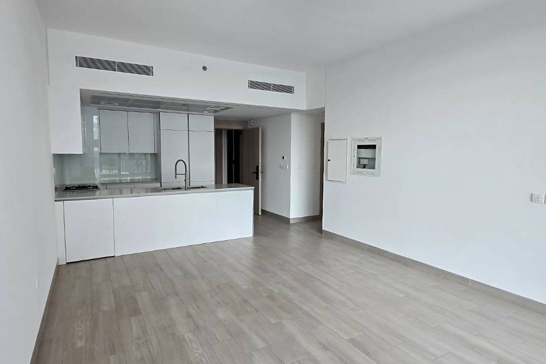 Apartment in JVC / Jumeirah Village Circle, Dubai, United Arab Emirates 2 - 18642414