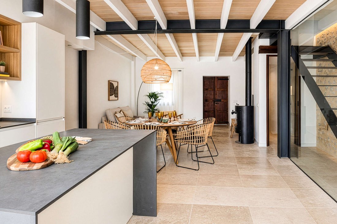 Townhouse in Maria de la Salut, Balearic Islands, Spain 4 - 18647442