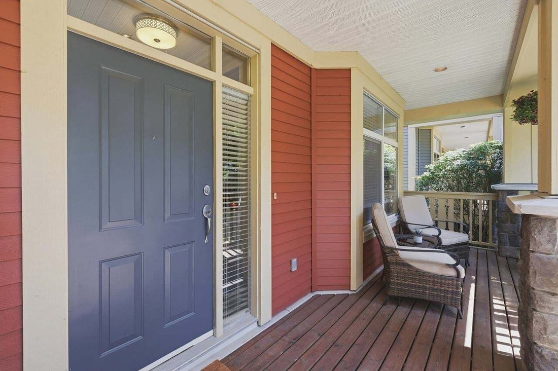 Townhouse in Surrey, British Columbia, Canada 5 - 18643391