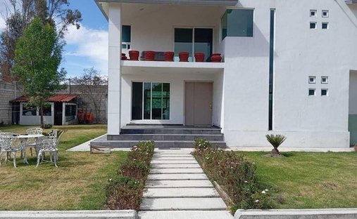 House in Melchor Ocampo, State of Mexico, Mexico 1
