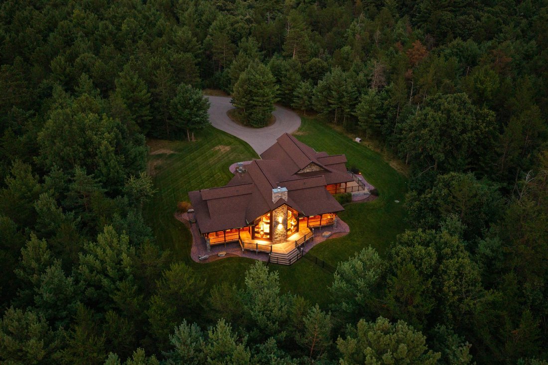 House in Wisconsin Rapids, Wisconsin, United States 4 - 18646819