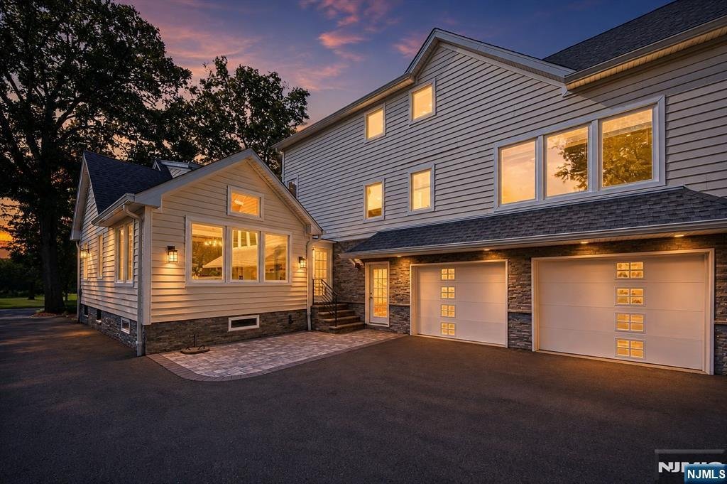 House in Tenafly, New Jersey, United States 1 - 18642527