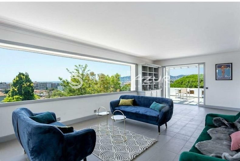 Villa in Vieille Ville, Antibes, France 5 - 18645155