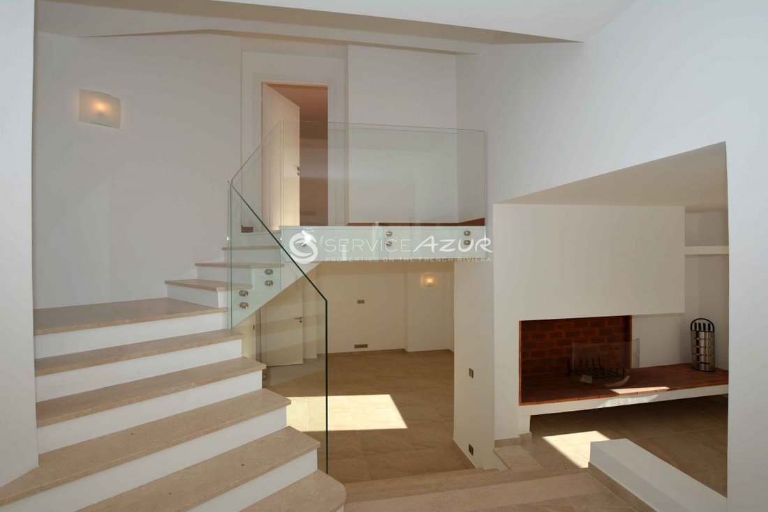 Villa in Vieille Ville, Antibes, France 3 - 18644722