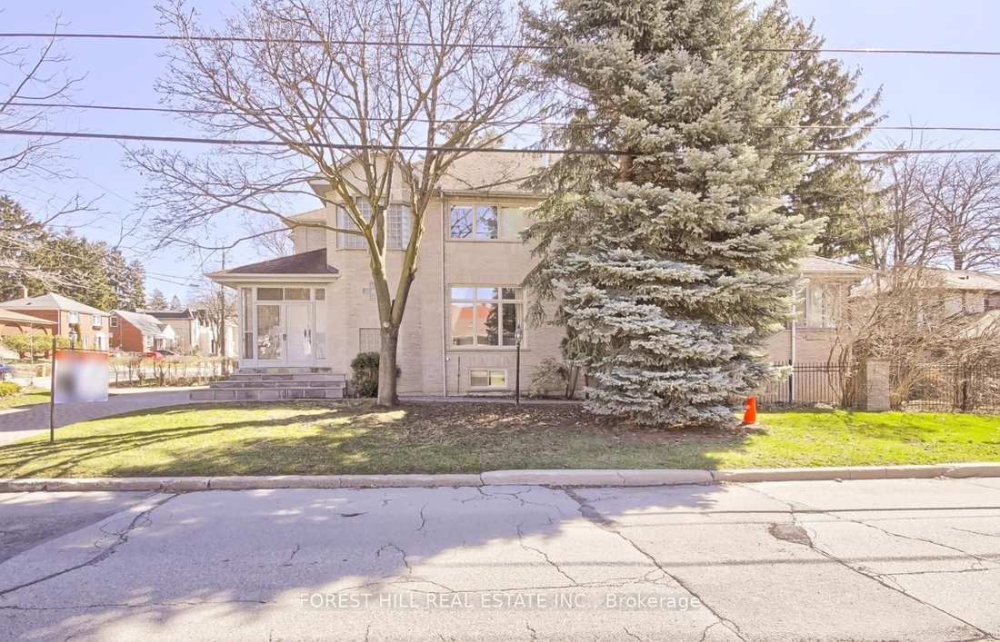 House in Toronto, Ontario, Canada 3 - 18642379