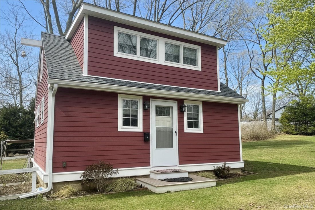 House in East Northport, New York, United States 1 - 18646816