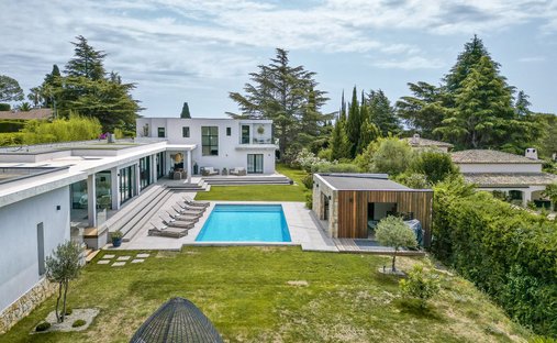 Villa in Village-Saint Julien-Saint Pierre, Biot, France 1