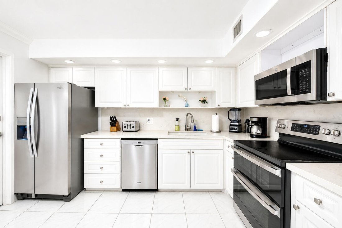 Condominio en Hillsboro Beach, Florida, Estados Unidos 4 - 18638004