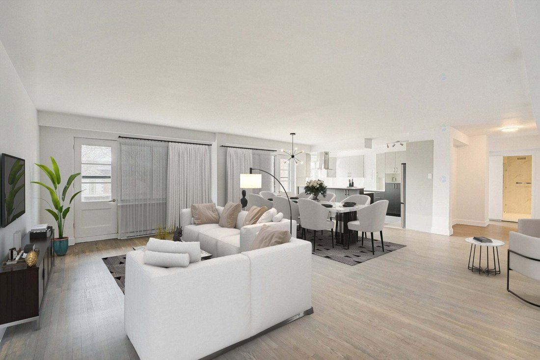 Condo in Mount Royal, Quebec, Canada 1 - 18644207