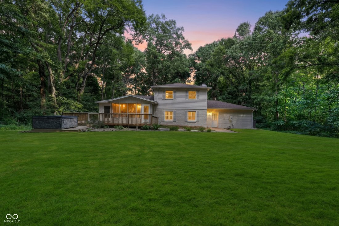 House in Zionsville, Indiana, United States 2 - 18646899