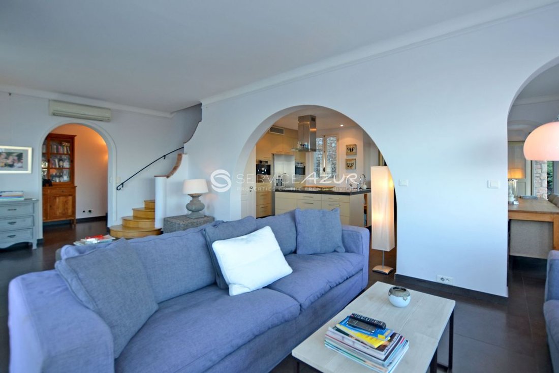 Villa in Cannes, Provence-Alpes-Côte d'Azur, France 3 - 18644406