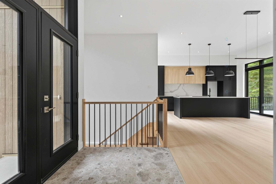 House in Saint Come, Quebec, Canada 3 - 18644096