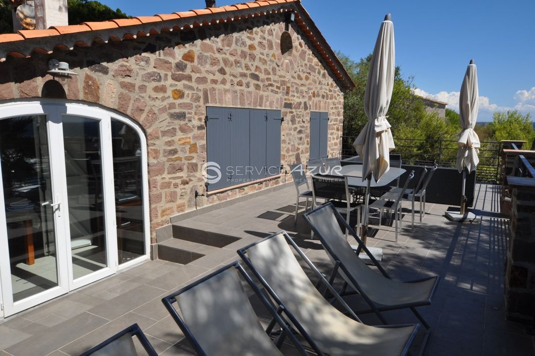 Villa in Les Issambres, Roquebrune-sur-Argens, France 2 - 18644595