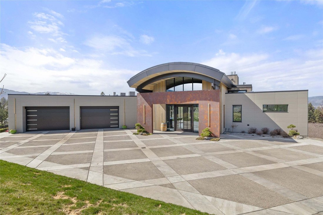 House in Kelowna, British Columbia, Canada 5 - 18642662