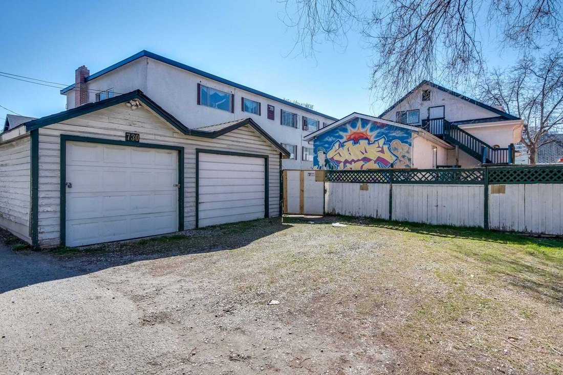 Kelowna, British Columbia, Canada 3 - 16312132