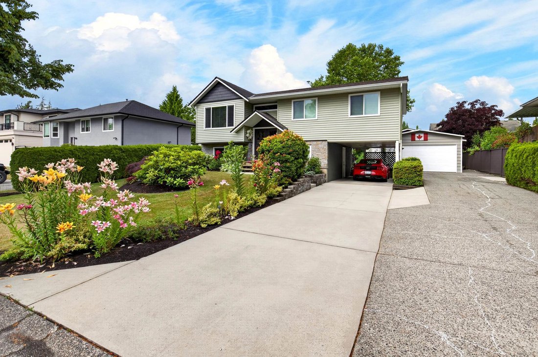House in Surrey, British Columbia, Canada 3 - 18643253