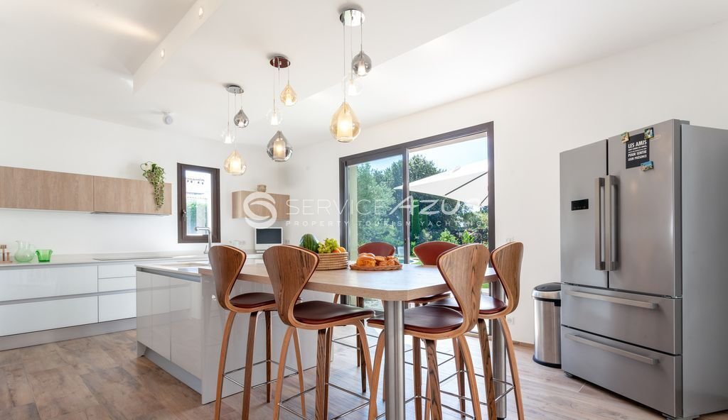 Villa in Village-Saint Julien-Saint Pierre, Biot, France 3 - 18644325