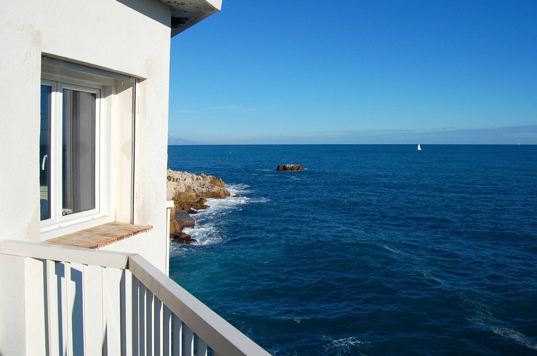 Villa in Vieille Ville, Antibes, France 1 - 18644373