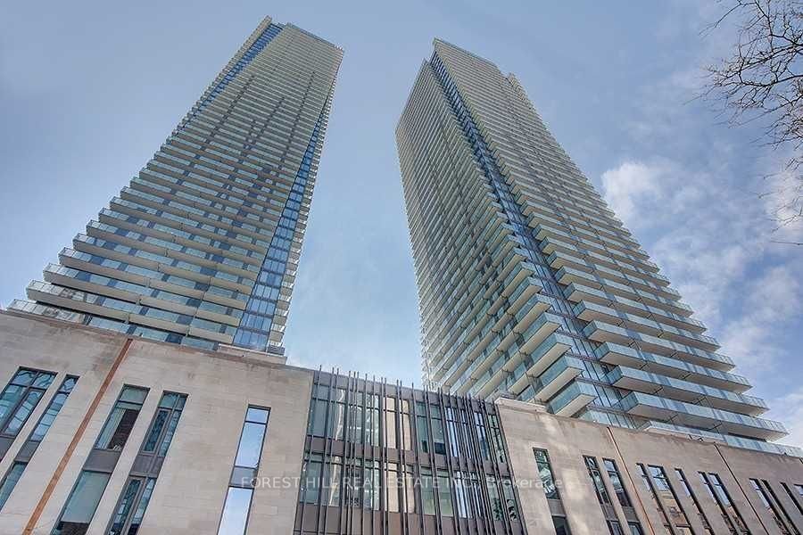 Condo in Toronto, Ontario, Canada 1 - 18642357