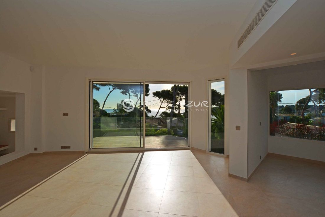 Villa in Vieille Ville, Antibes, France 5 - 18644722