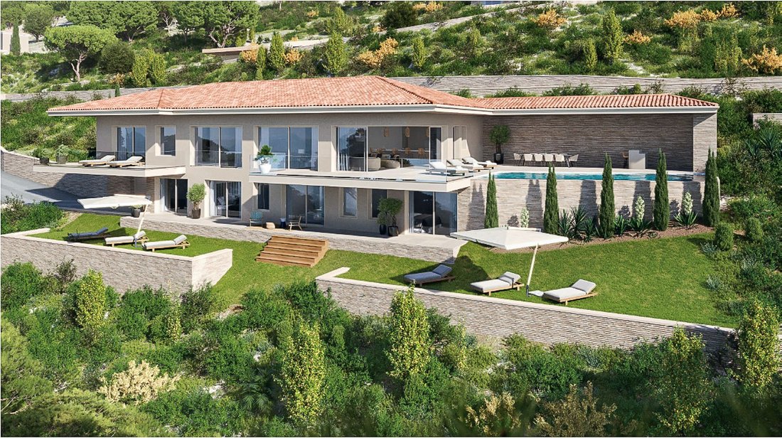 Villa in Grimaud, Provence-Alpes-Côte d'Azur, France 1 - 18645290