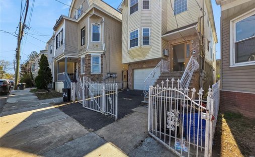 Apartment in Newark, New Jersey, United States 1