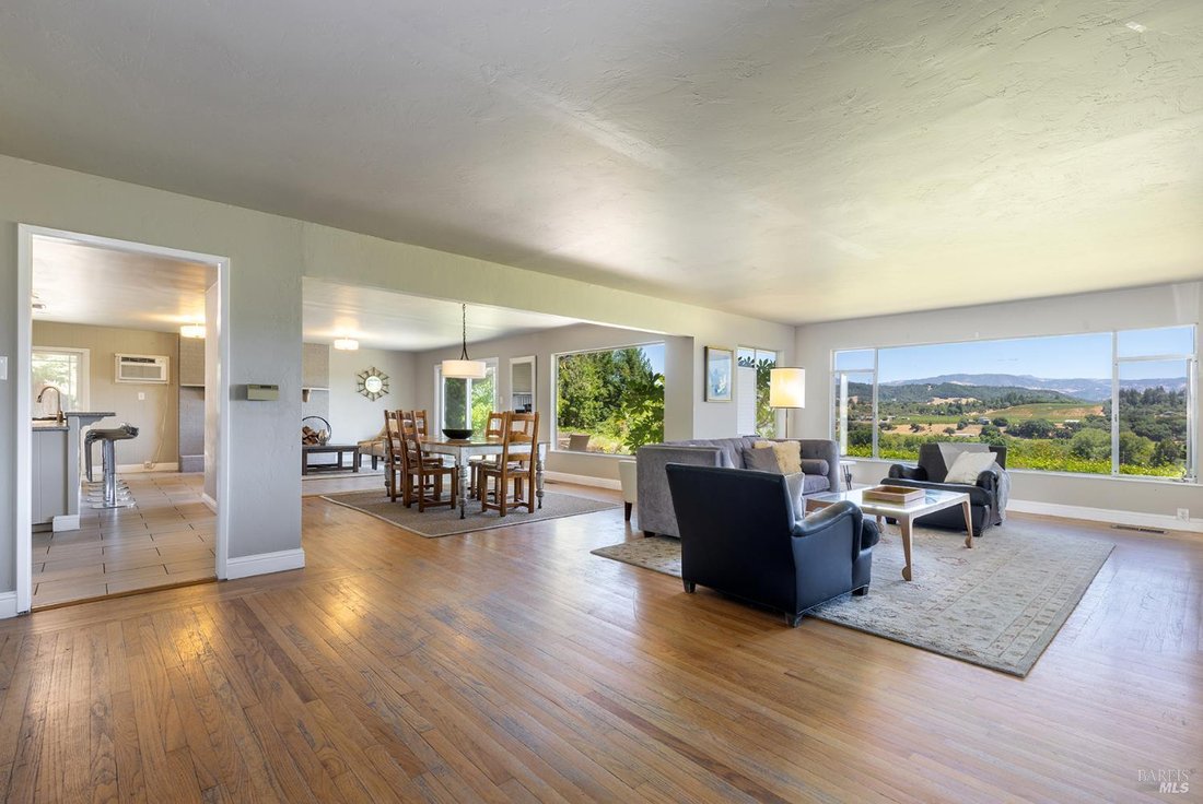 House in Healdsburg, California, United States 5 - 18642590