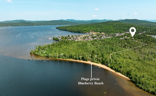 House in Fossambault-sur-le-Lac, Quebec, Canada 1